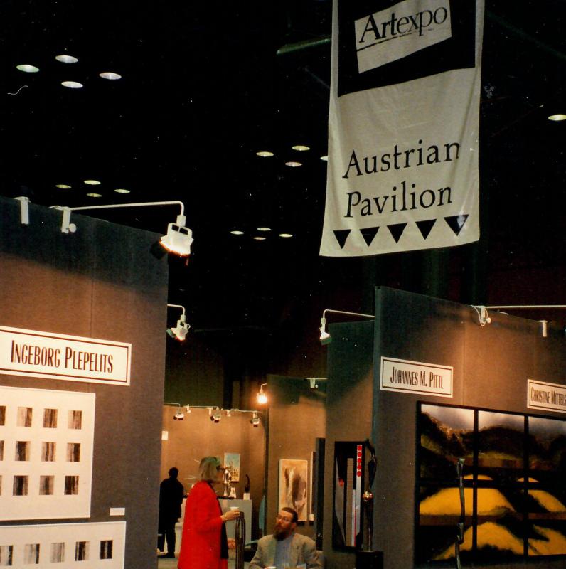 Austrian Pavilion Koje Außenwand "Biographische Skizzen"